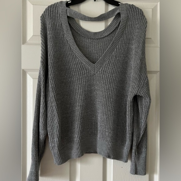 Express Sweater, Size M - Picture 3 of 4